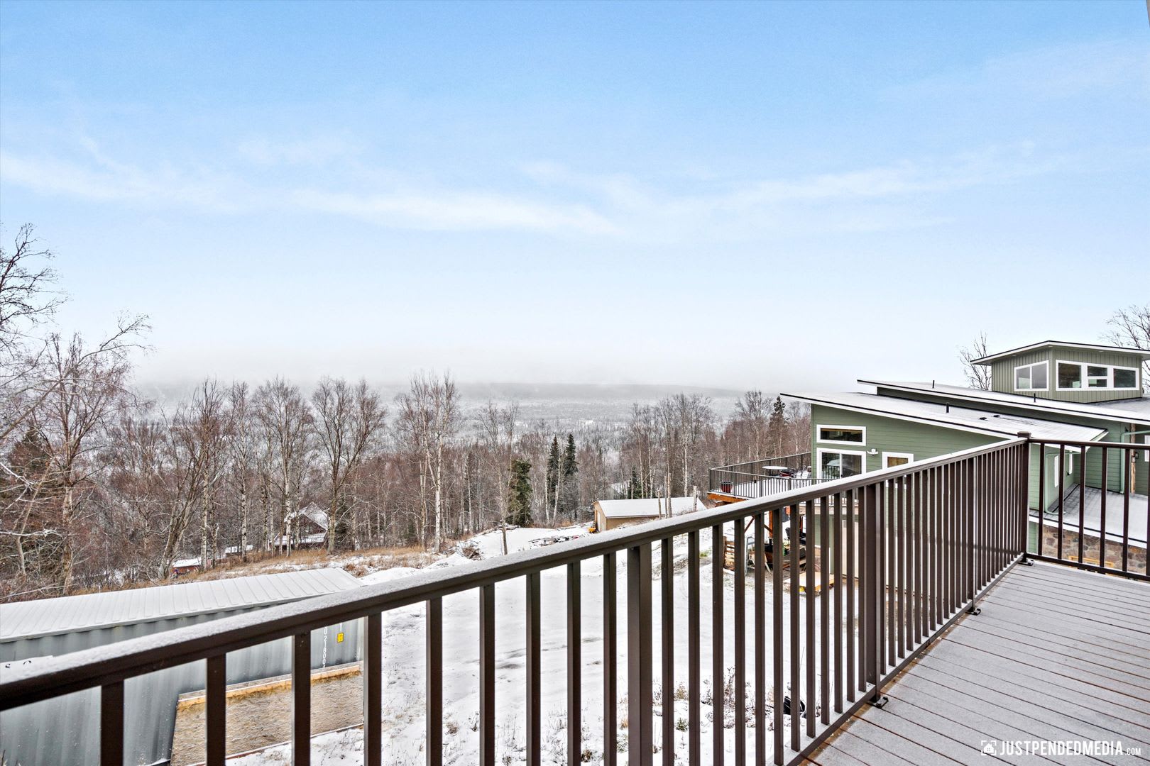 Eagle River Valley Escape – photo 2