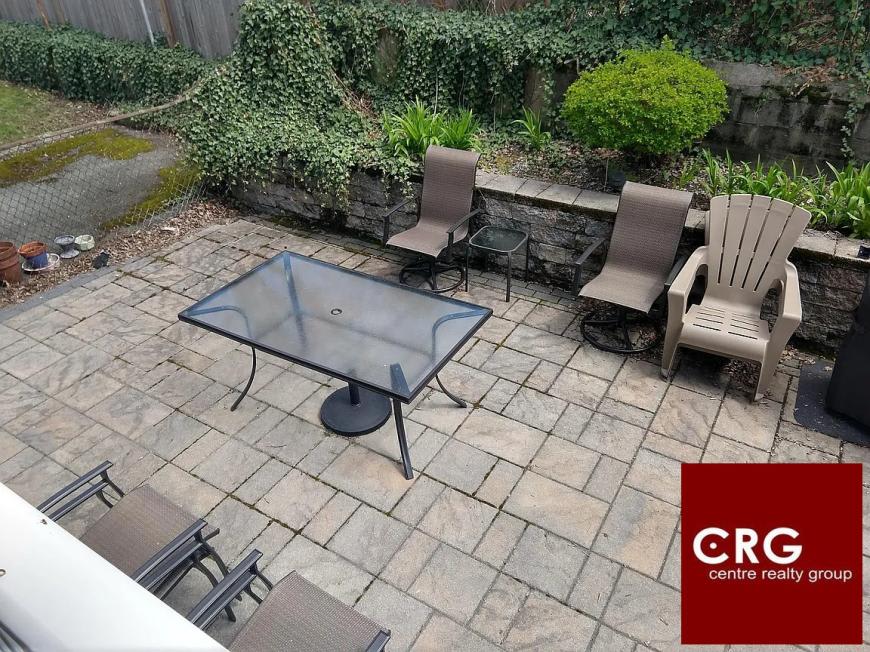 71 Simpson Ave. – photo 4