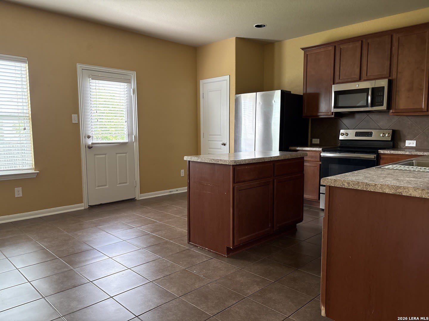 1810 Golden Maple – photo 5