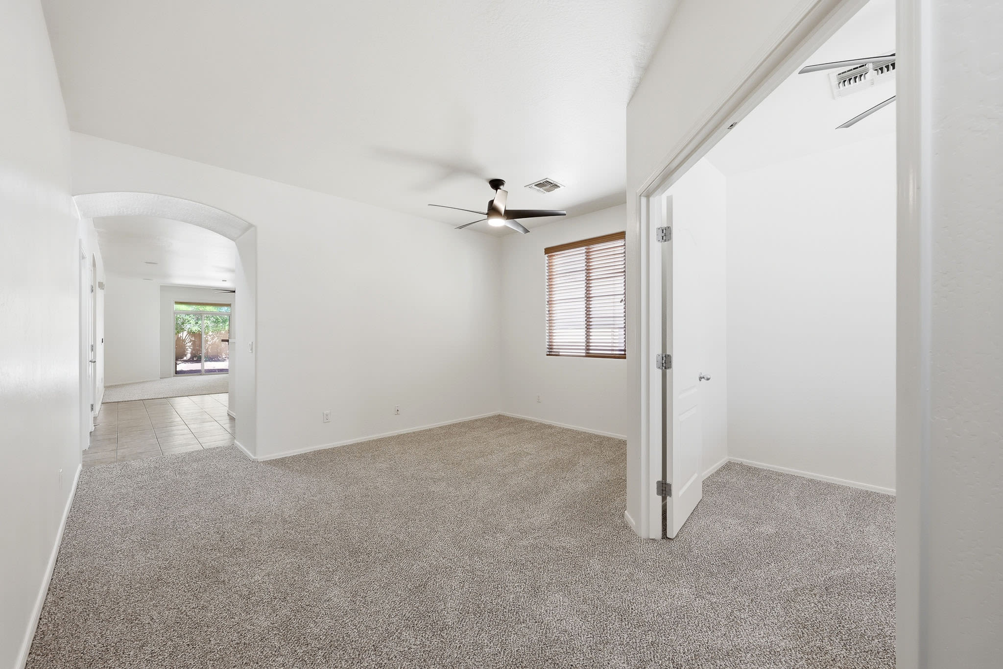 17438 W Adams St – photo 5