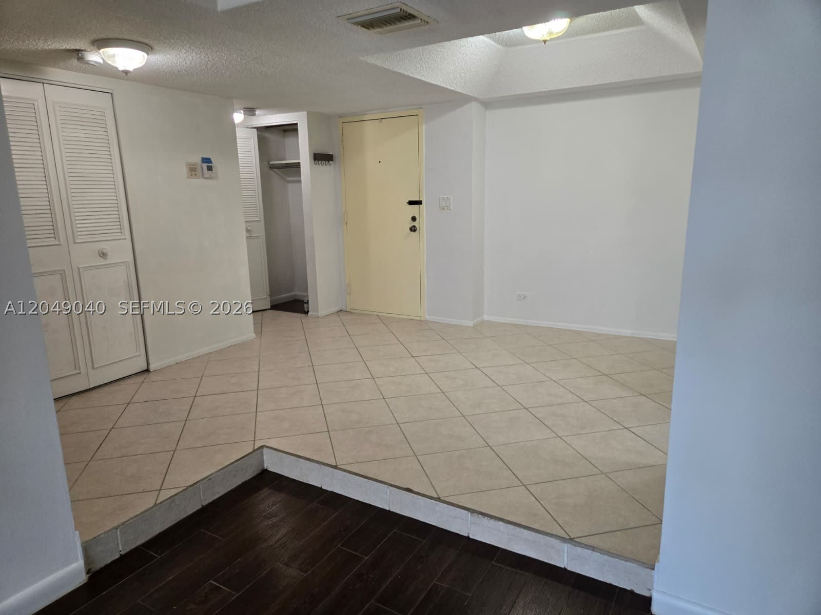 3690 Inverrary Dr – photo 3