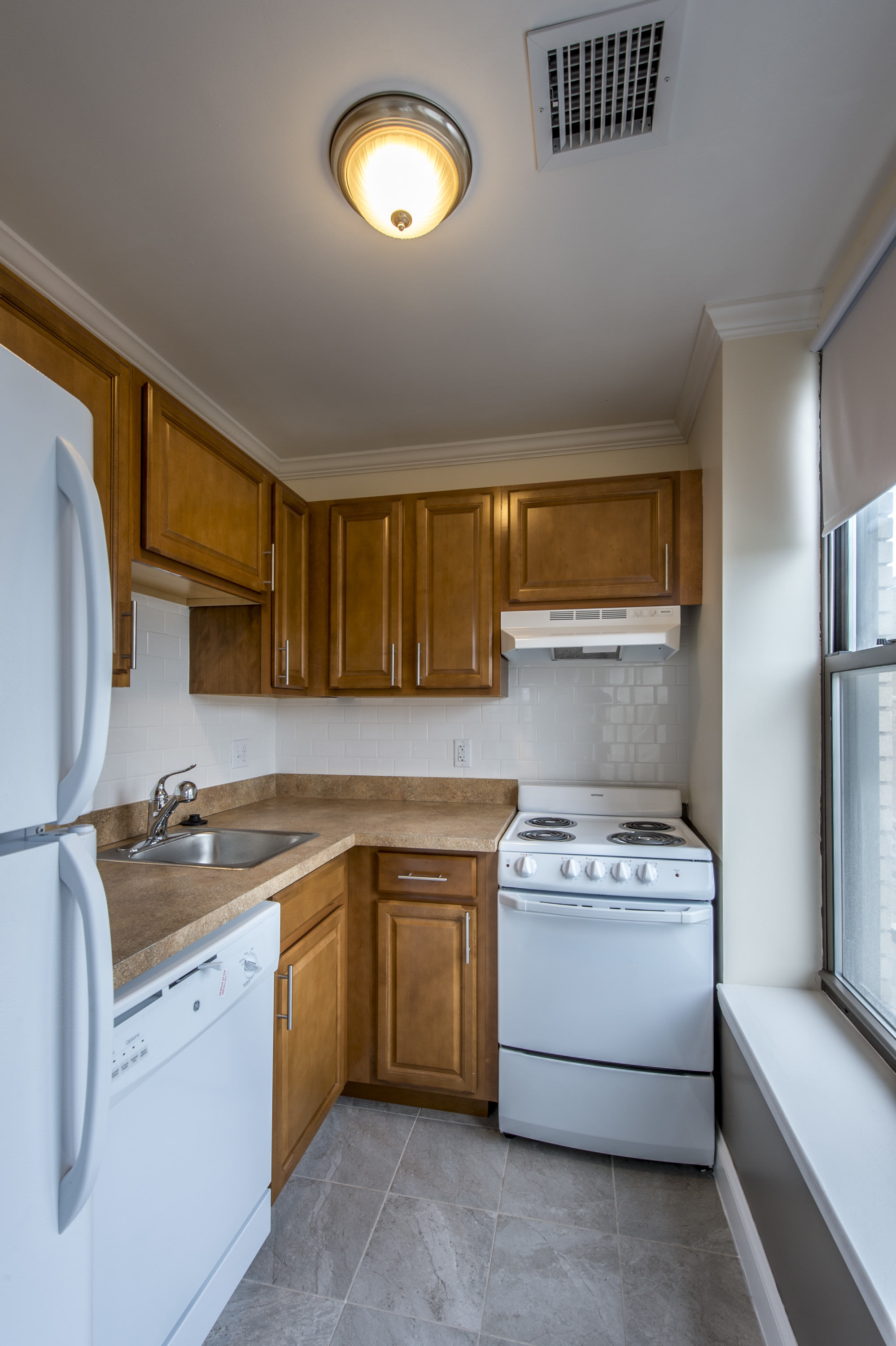 MBH Apartments – photo 1