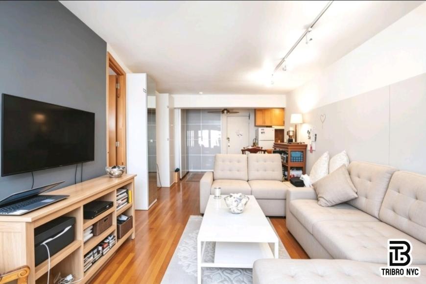 200 East 28th Street – photo 2