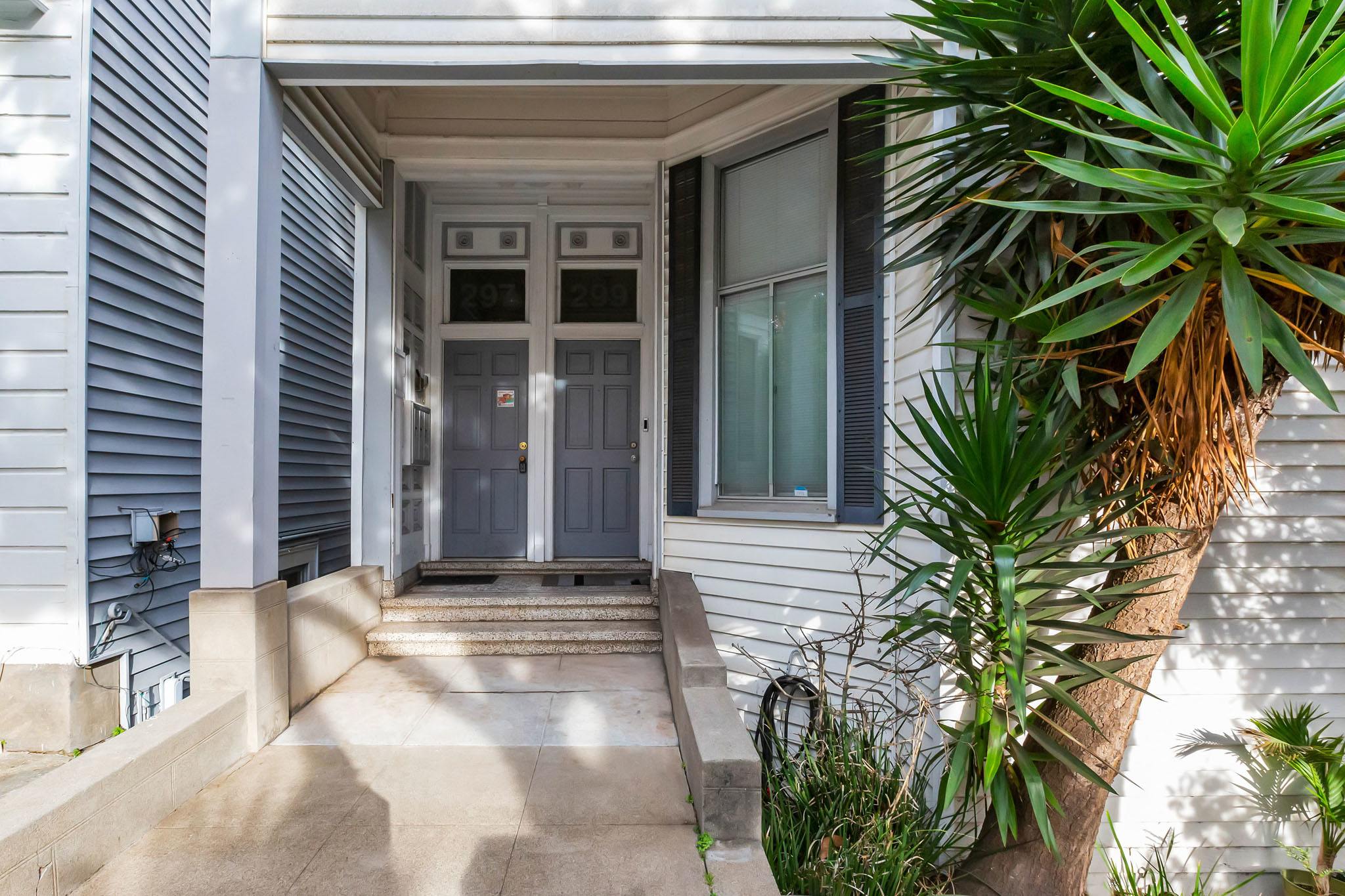295 Castro – photo 2