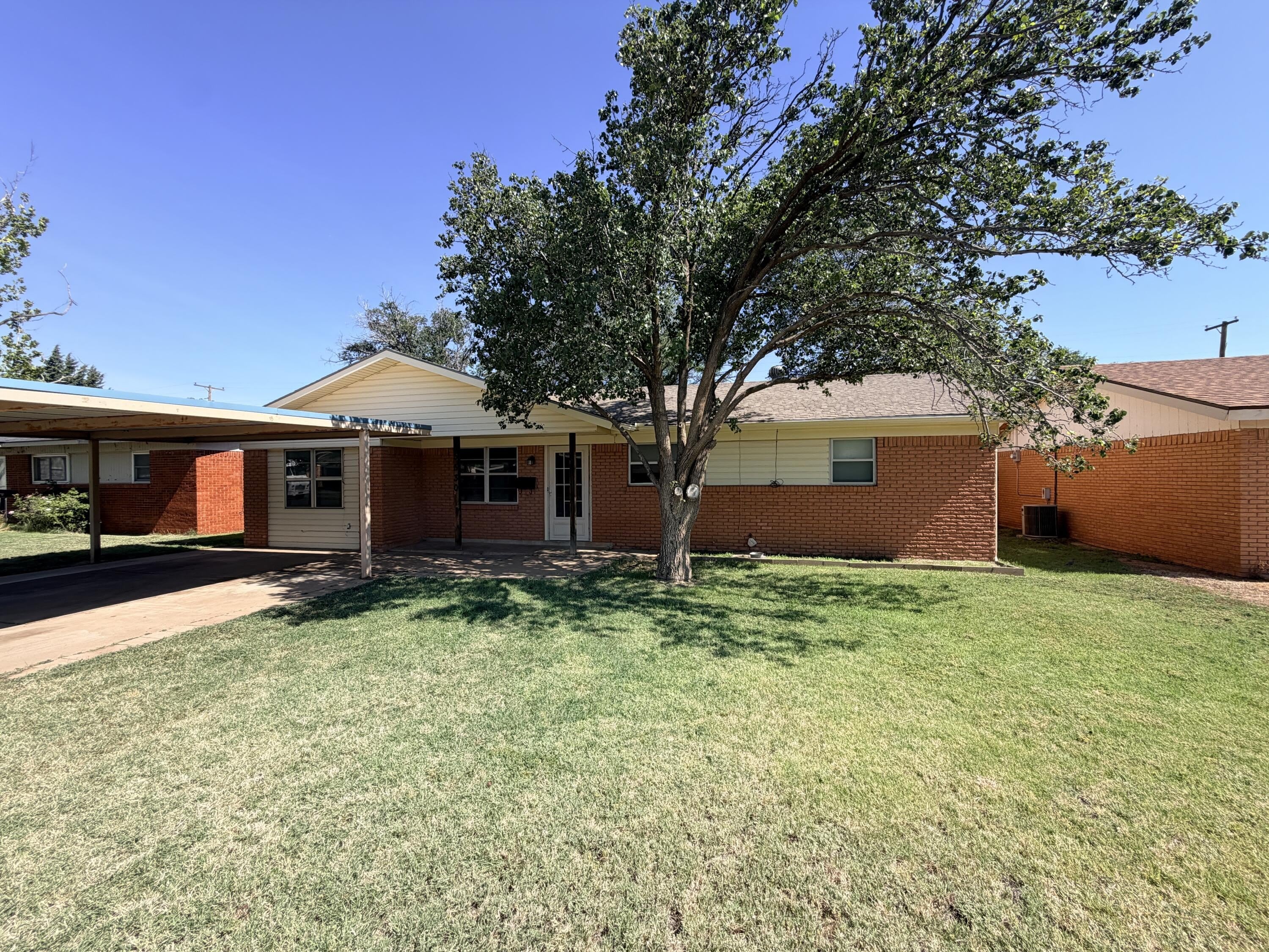 5530 17Th Street – photo 1