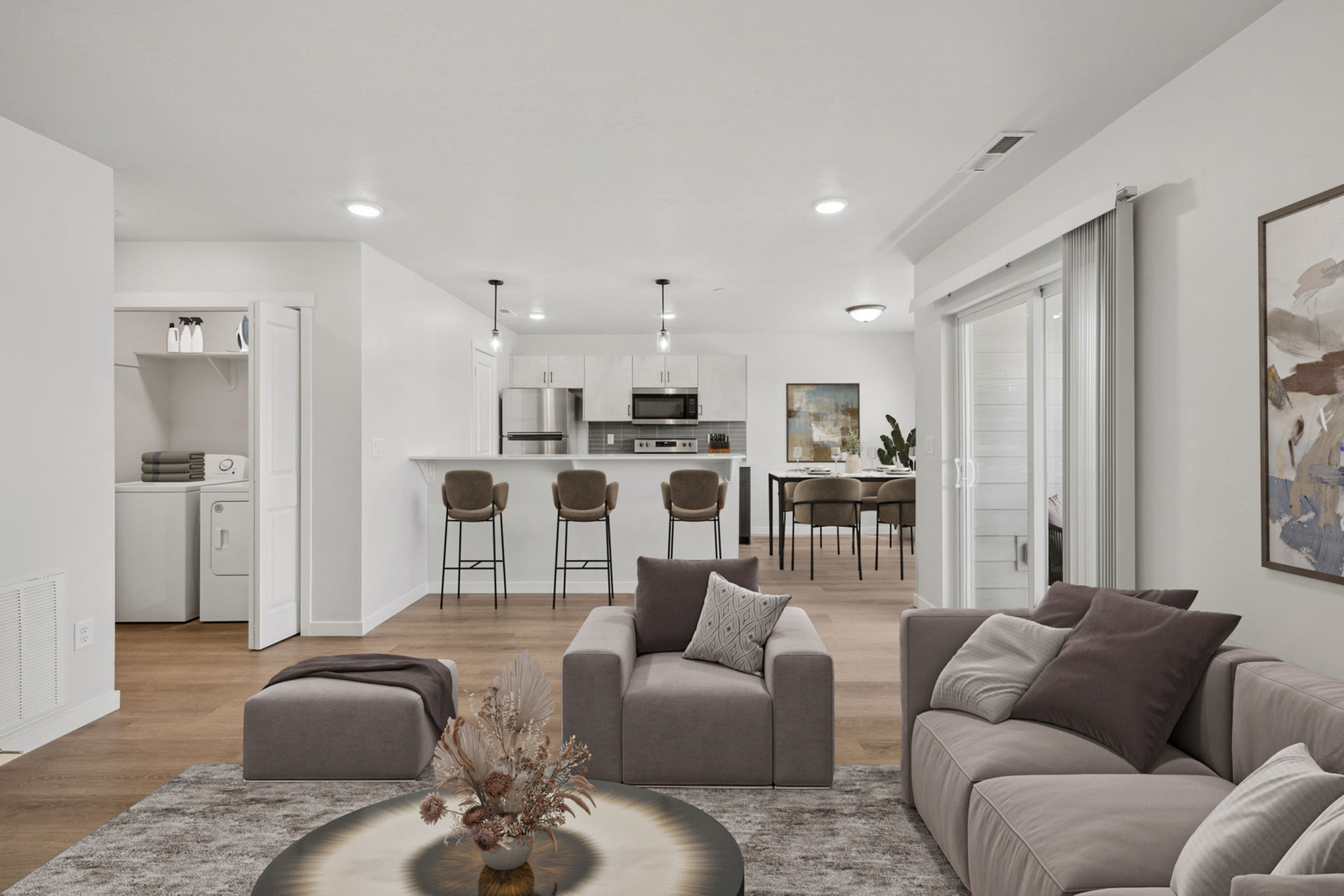 Breckenridge Apartments – photo 1
