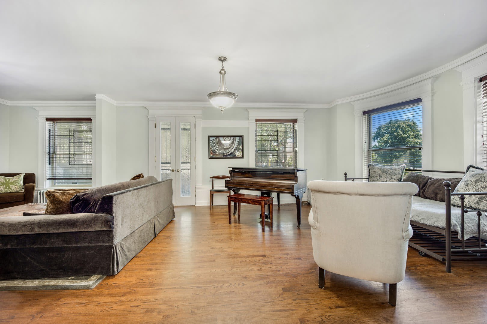 4560 S Michigan Avenue – photo 4