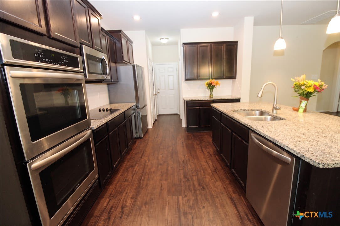 1202 Stonewall Ridge – photo 3