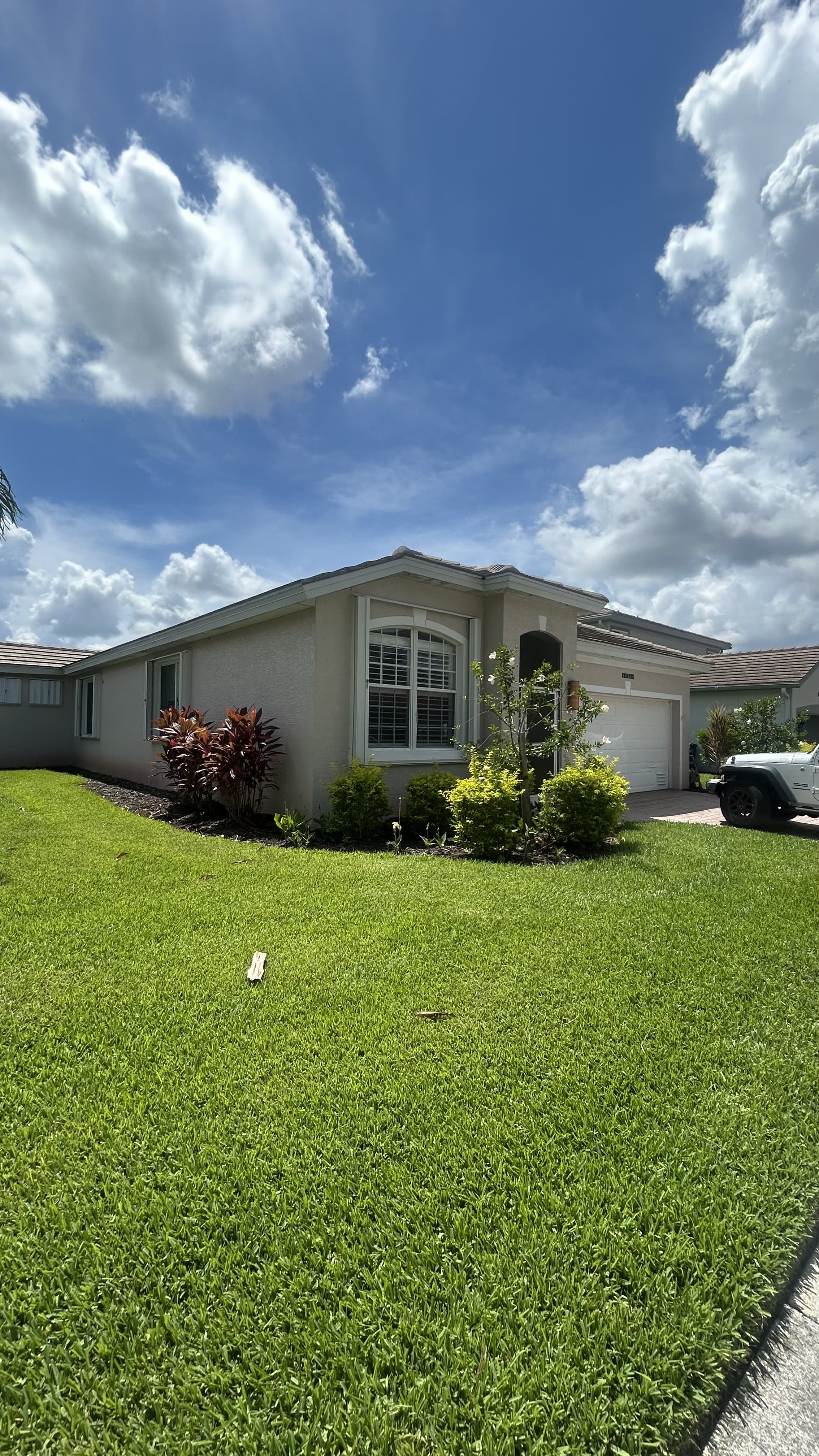14354 Reflection Lakes Dr – photo 4