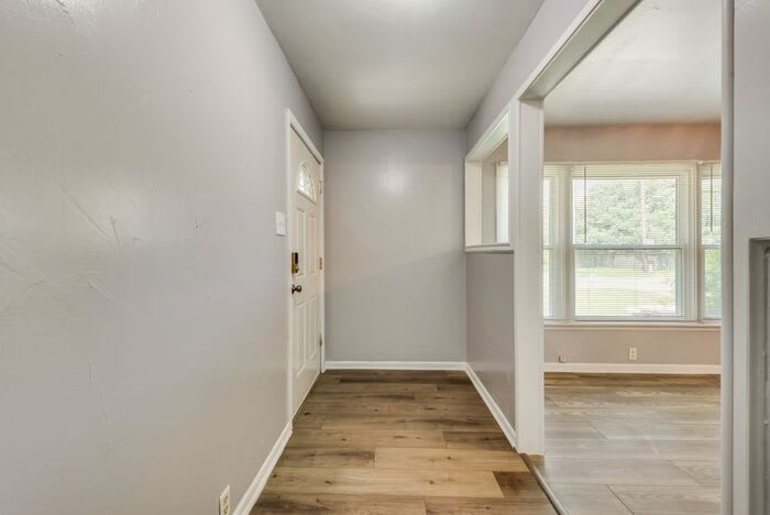 1014 West Belden Street – photo 4