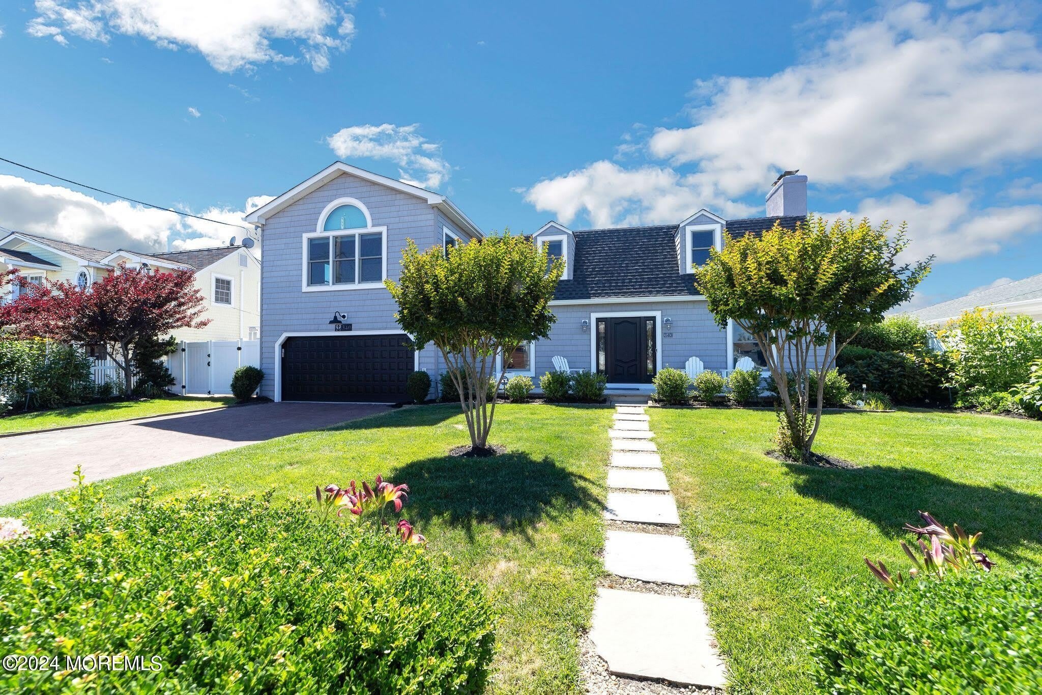 340 Bay Lane – photo 4