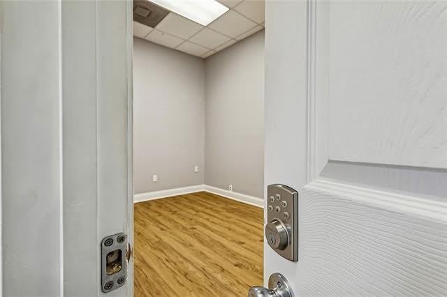 112 S HOLLY Street – photo 3