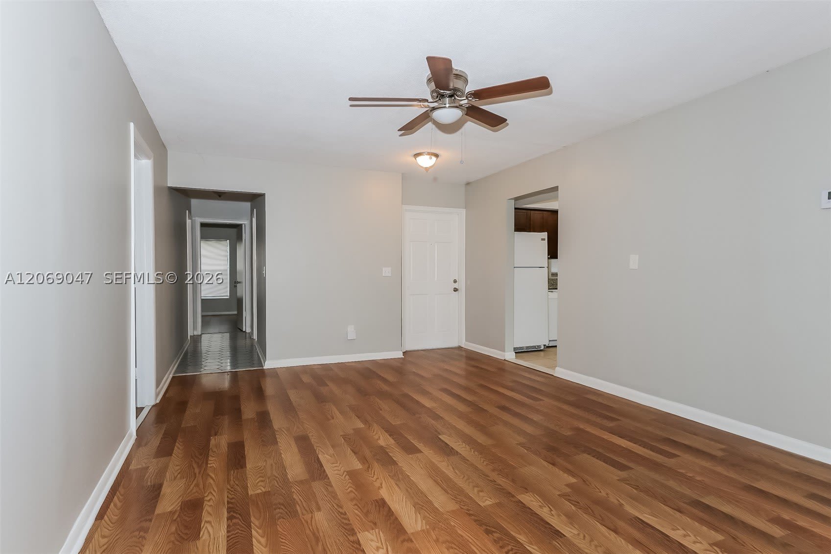 9749 Sandalfoot Blvd – photo 4