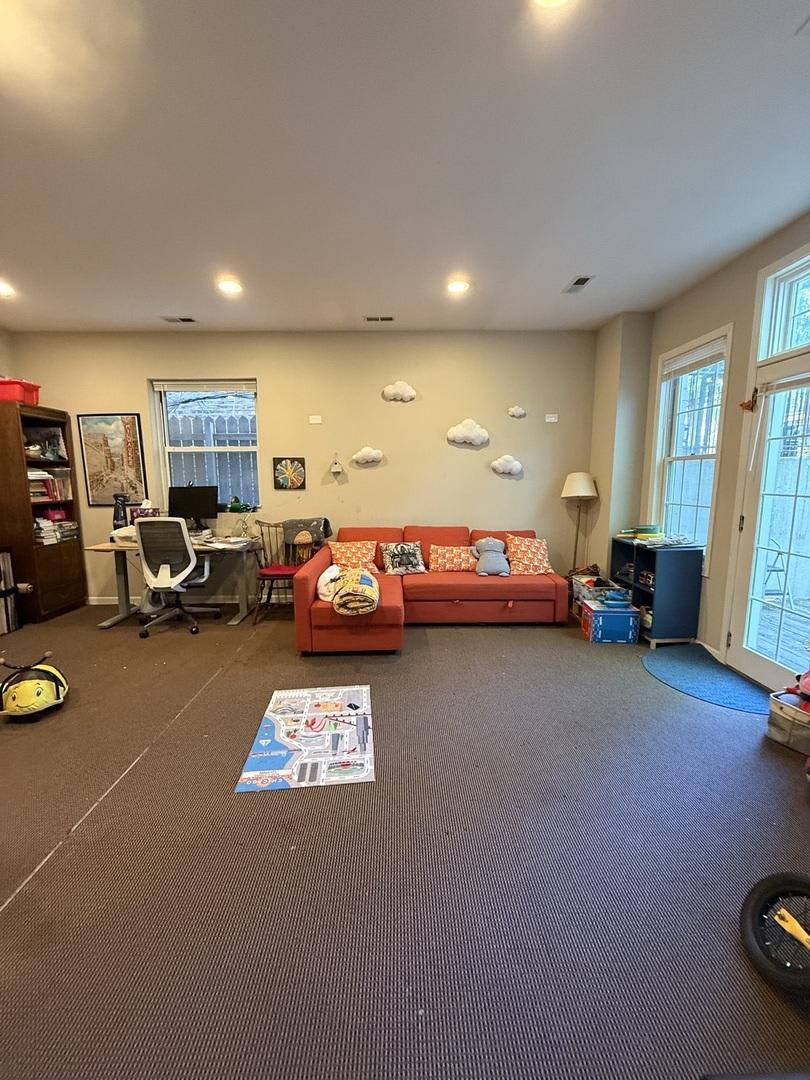 1514 North Wood St. – photo 4