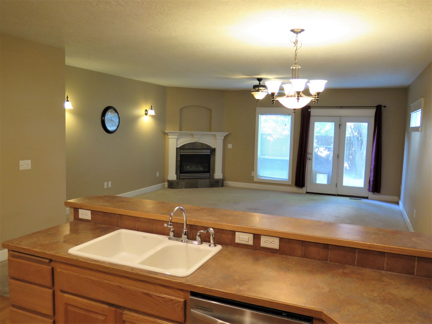 2123 South Dorothy Avenue – photo 4