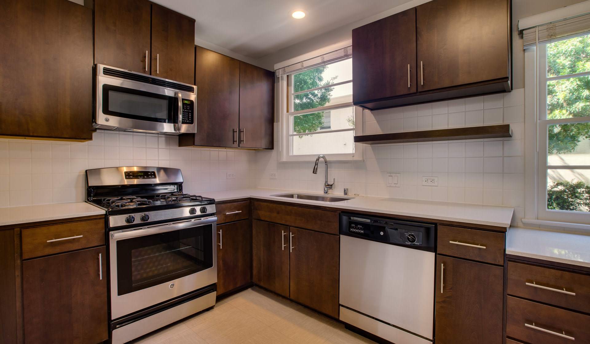 Lincoln Place Apartment Homes – photo 3