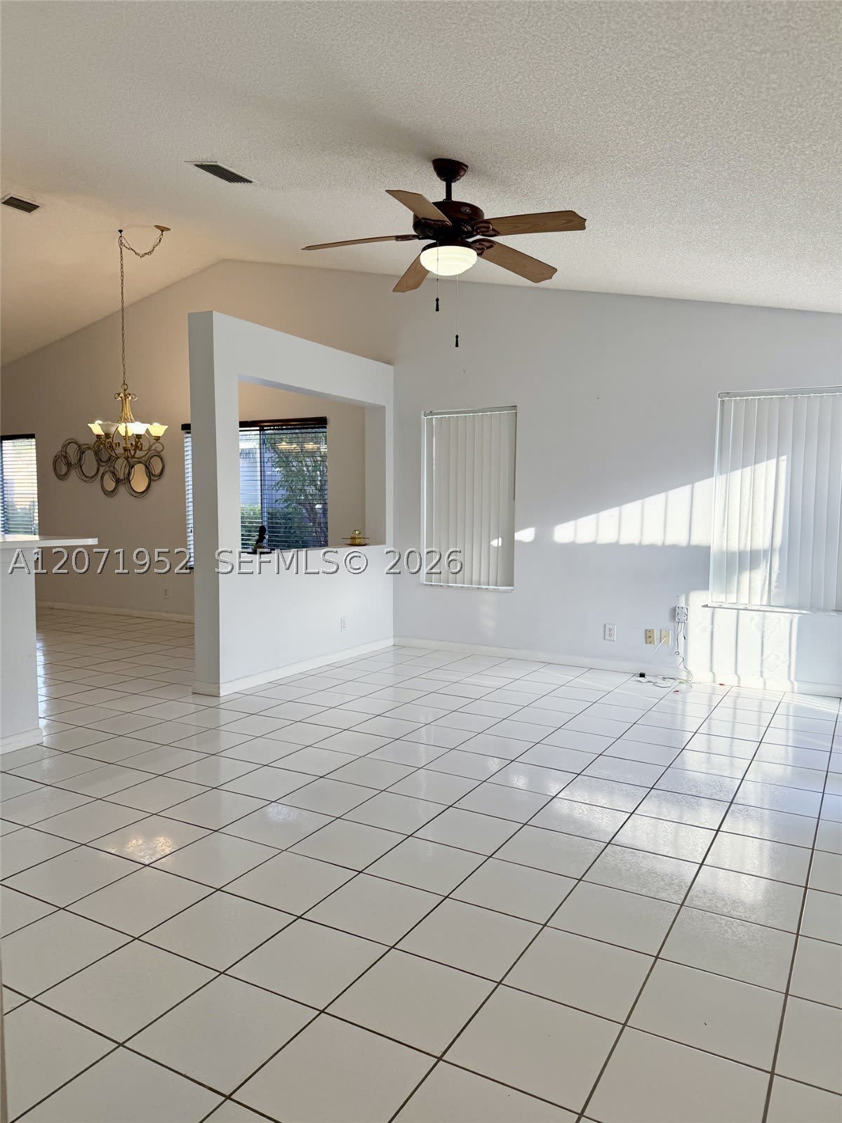 4340 Pine Ridge Ct – photo 4