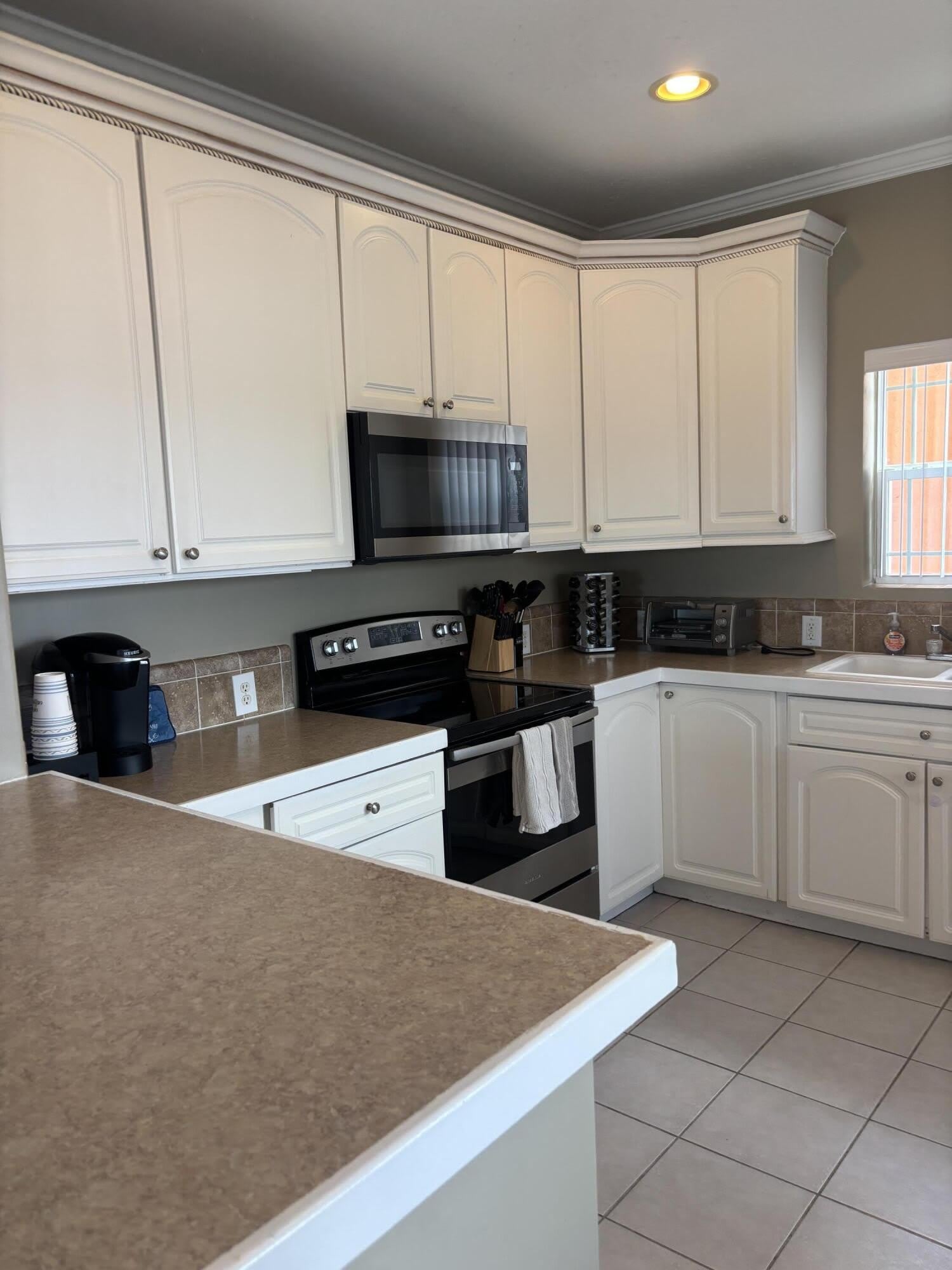 210 W 2Nd Court – photo 4