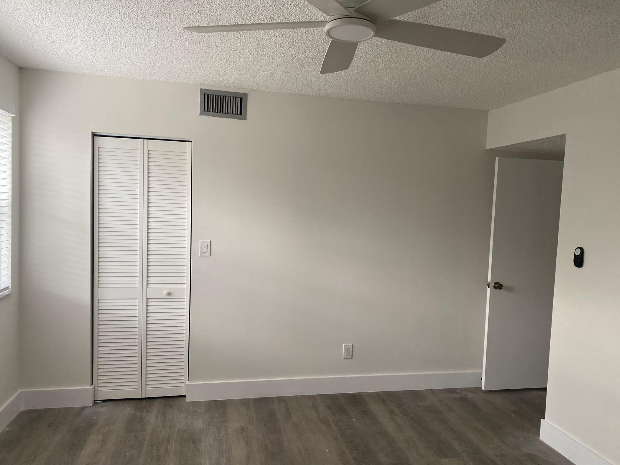 11266 SW 12th Street – photo 5