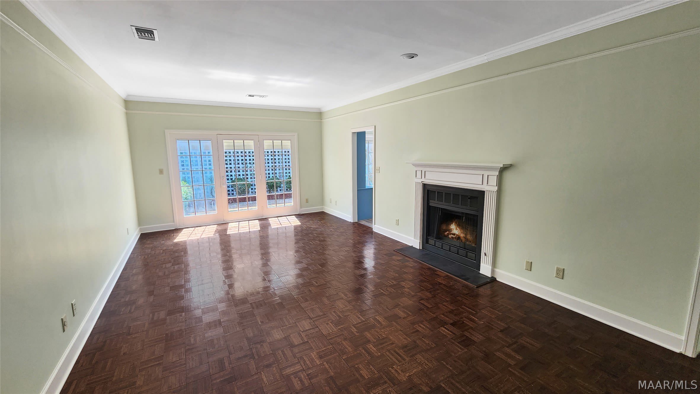 2067 Hazel Hedge Lane – photo 4