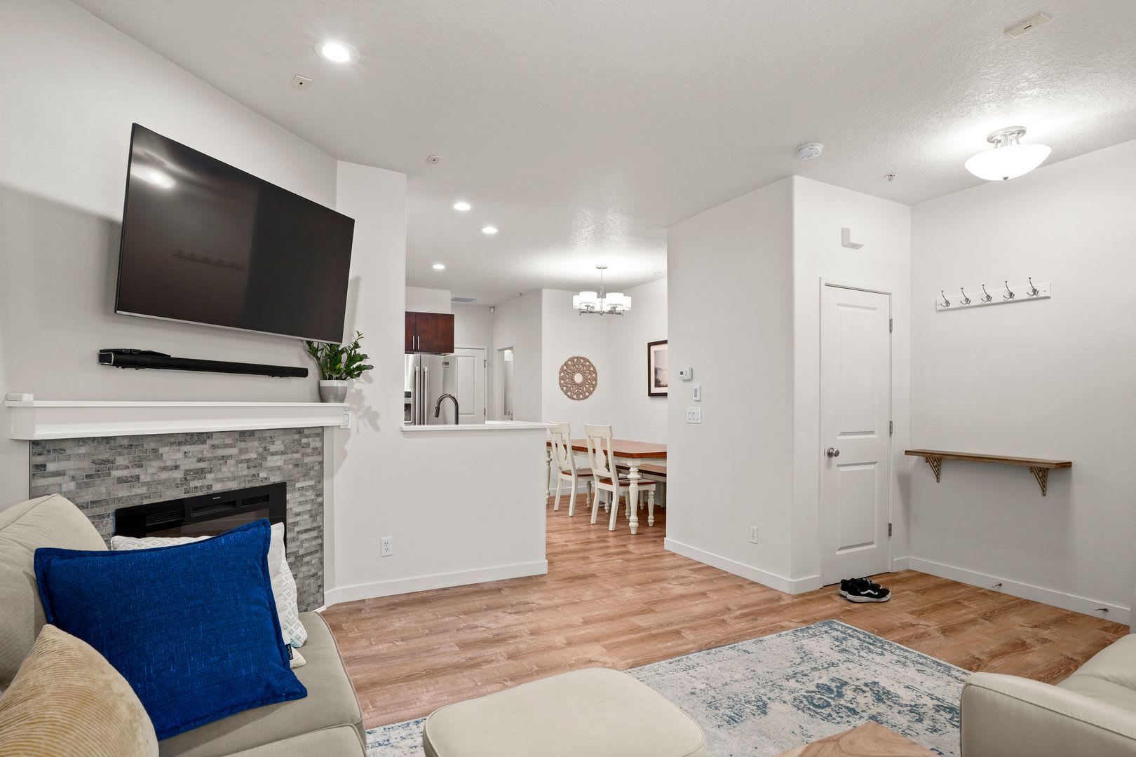2-bedroom/2.5-bathroom Townhouse, in the heart of Arbor Villebois – photo 5
