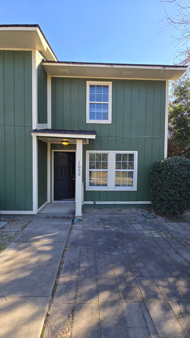 West Columbia – photo 1