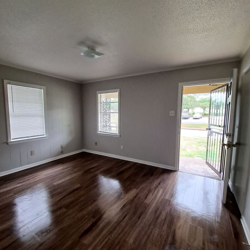 2972 Hale Ave – photo 2