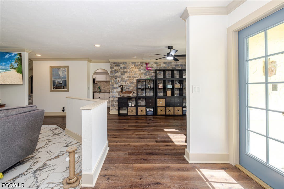 2507 LAKEVIEW Drive – photo 5