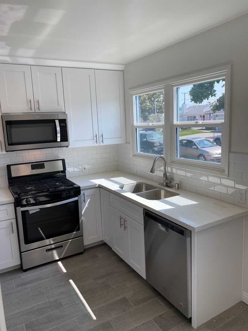 LAKEWOOD HOME COMING SOON!! MOVE IN MID-JULY!! – photo 3