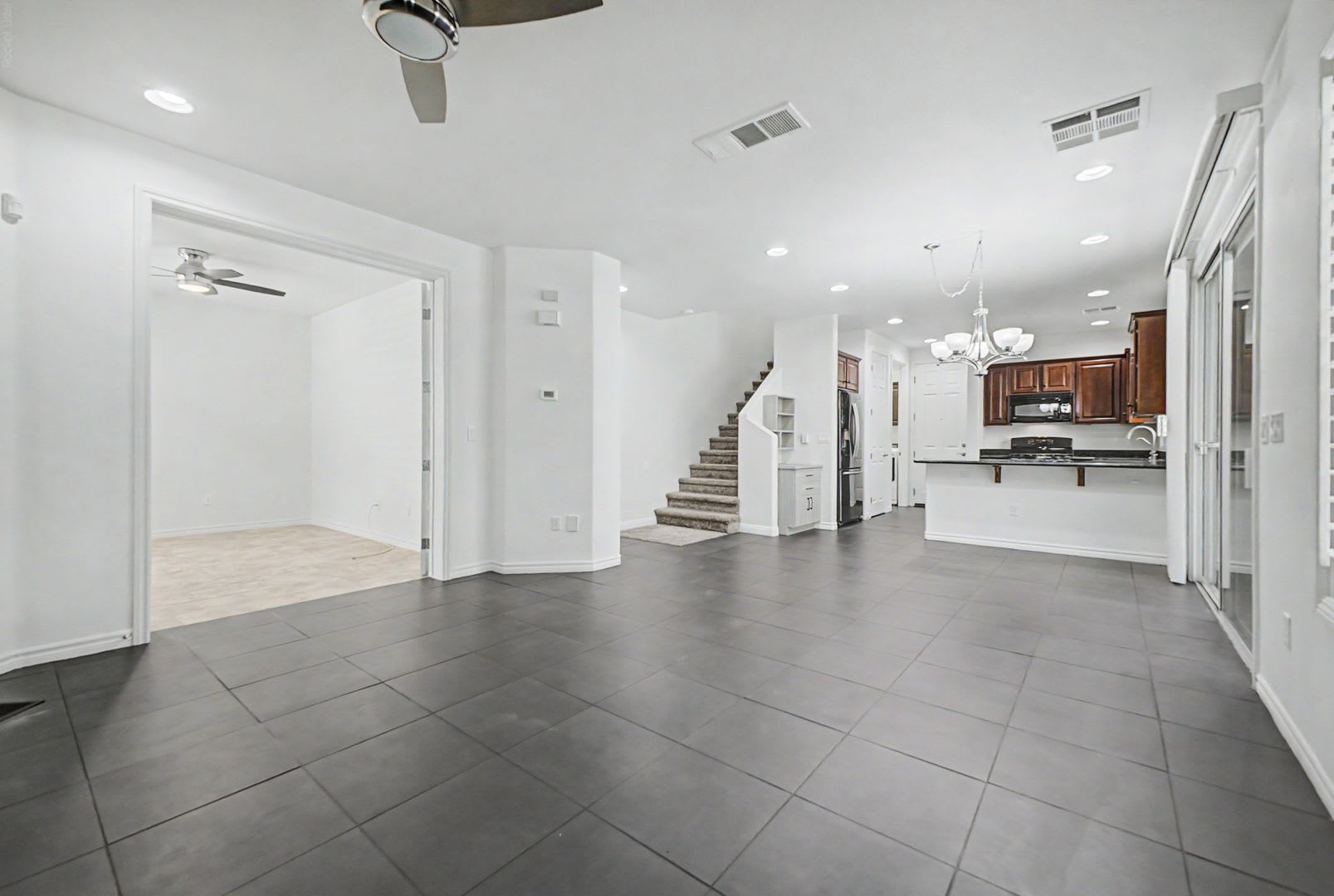 Guard gated home in the heart of Summerlin! – photo 4
