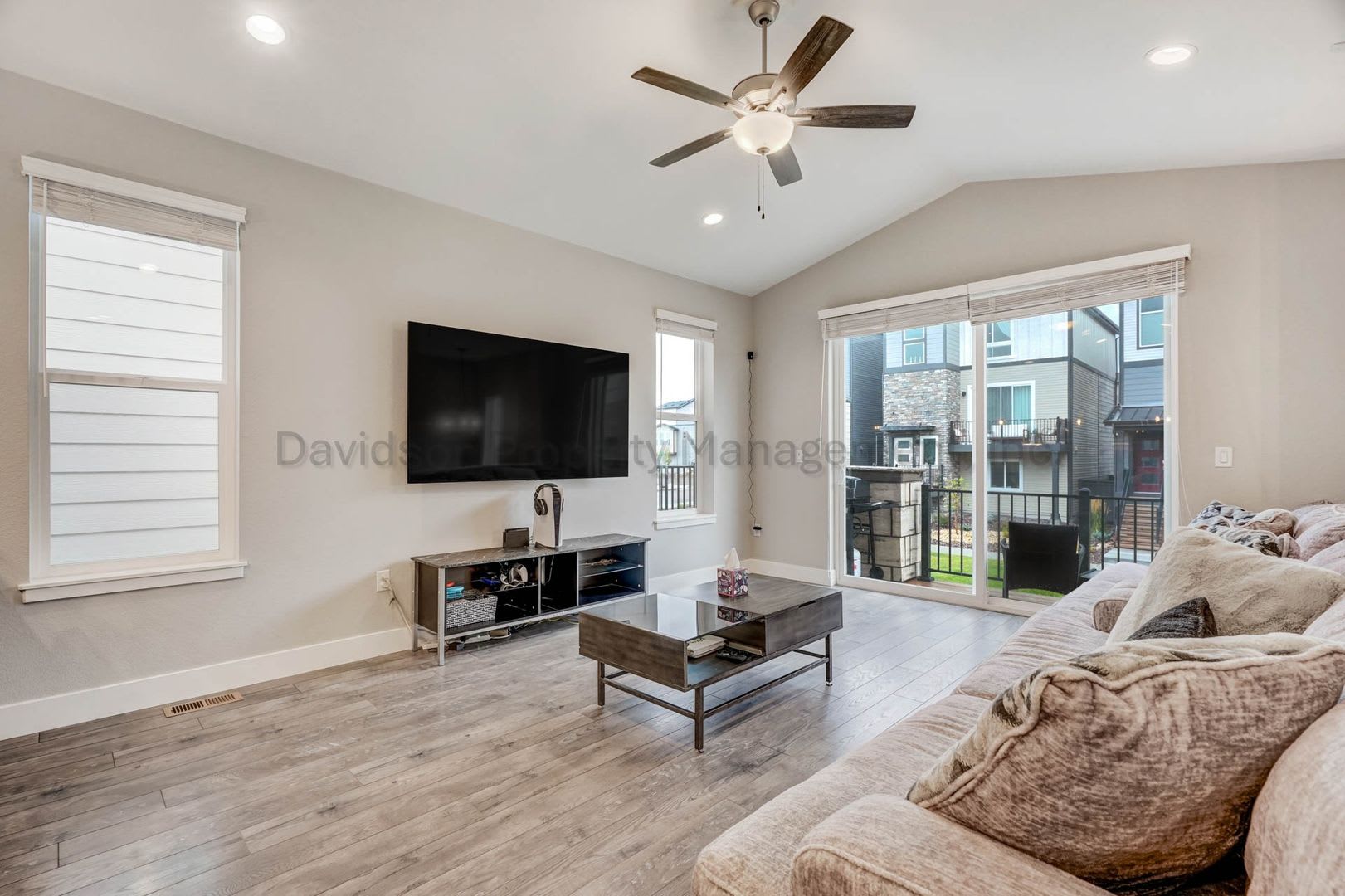 Stylish 2 Bedroom House in Wolf Ranch – photo 2