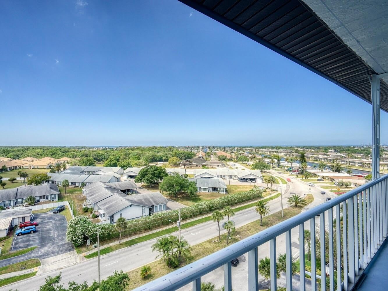4939 FLORAMAR Terrace – photo 4