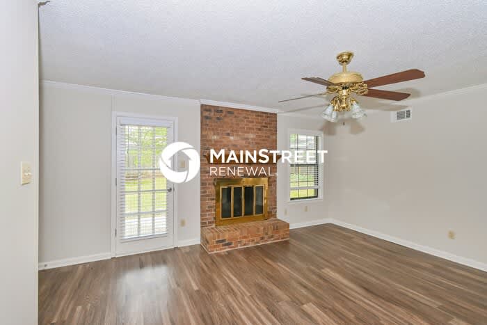 6338 Northampton Drive – photo 3