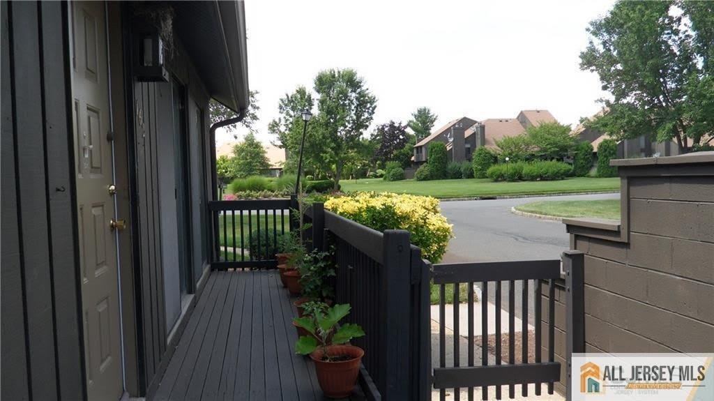 162 Westgate Drive – photo 2