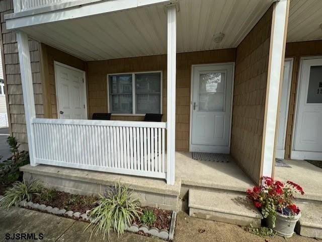 251 4th St S – photo 1