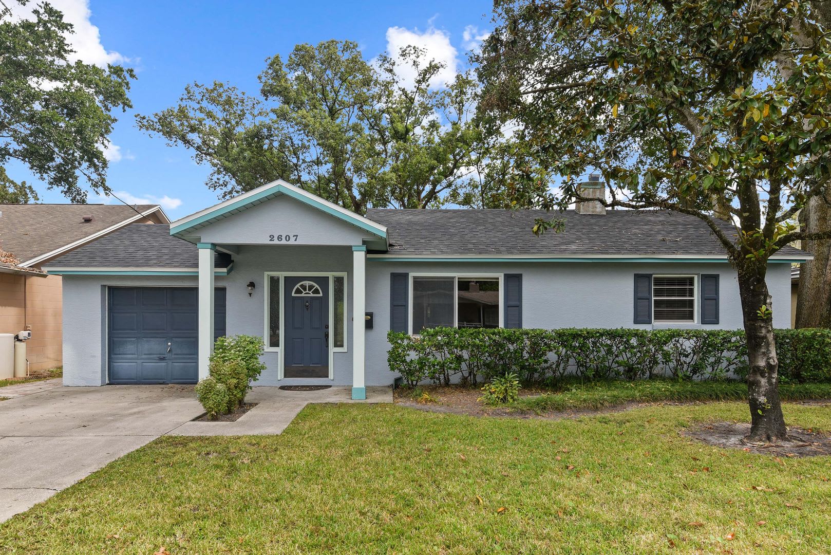 College Park 3 bedroom, 2 bath home for lease – photo 1