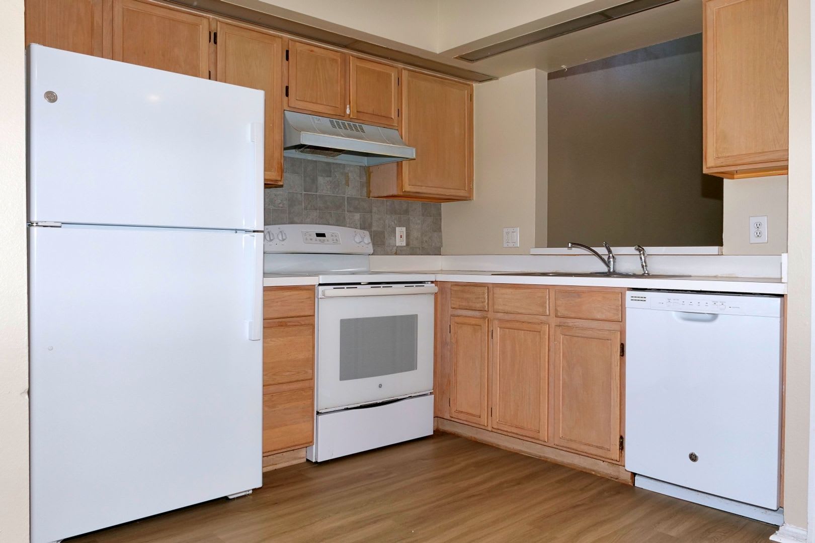 Nice 3 bedroom /2 bath 2 story townhome at Park Place at Meadows Woods in Orlando – photo 5