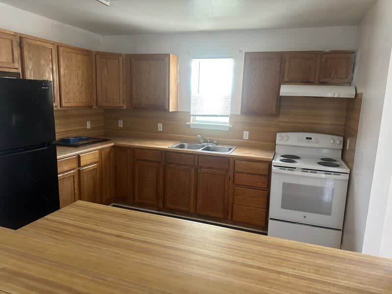2130 Rand Morgan Rd – photo 5