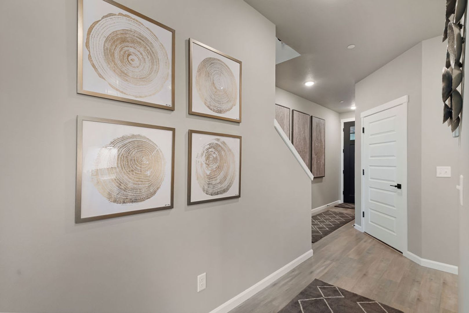 Luxury Townhome For Lease At The Courtyards At Hidden Crest 7013 Ne 132Nd Way – photo 5