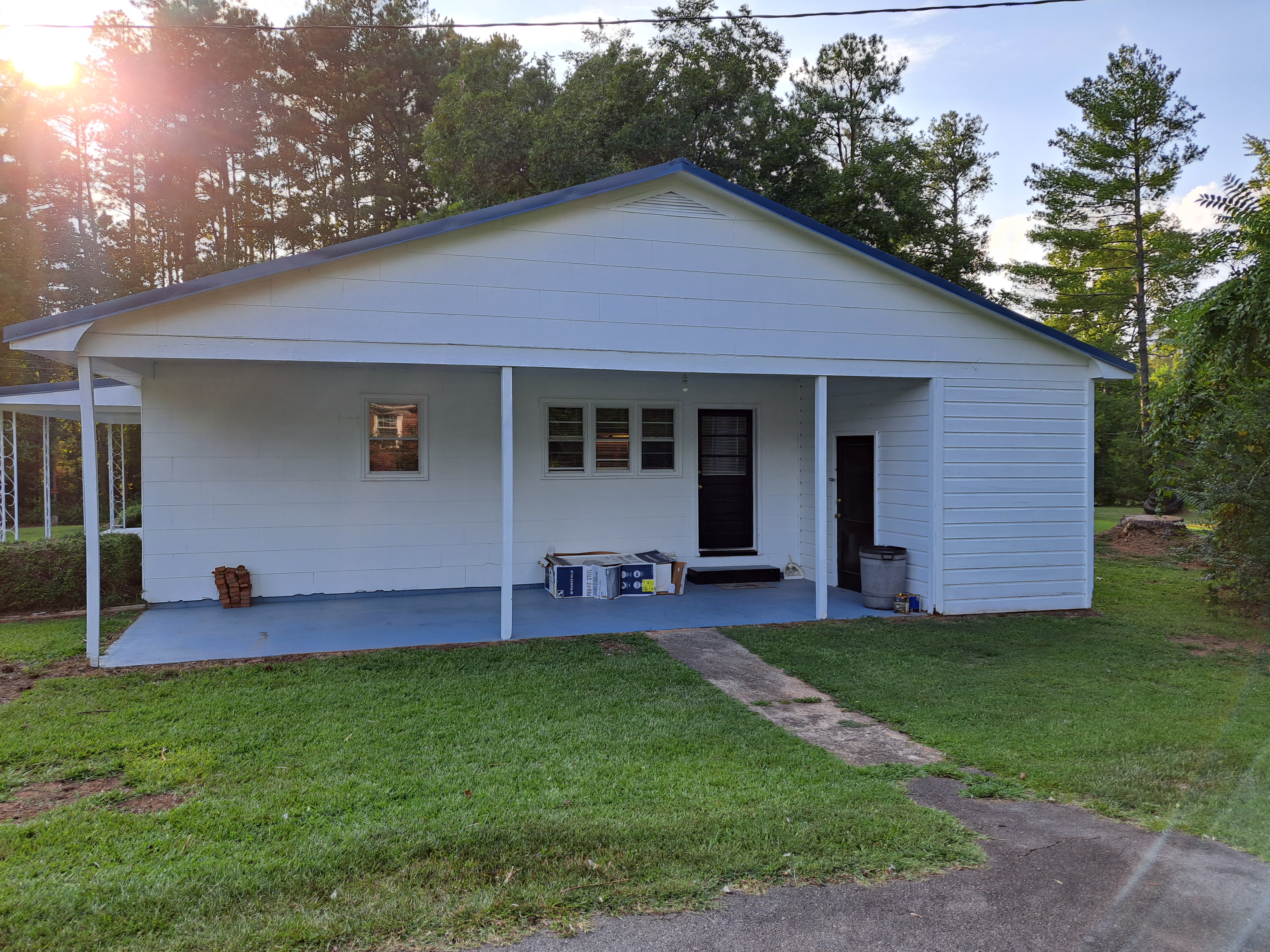 136 Dowtin St – photo 2