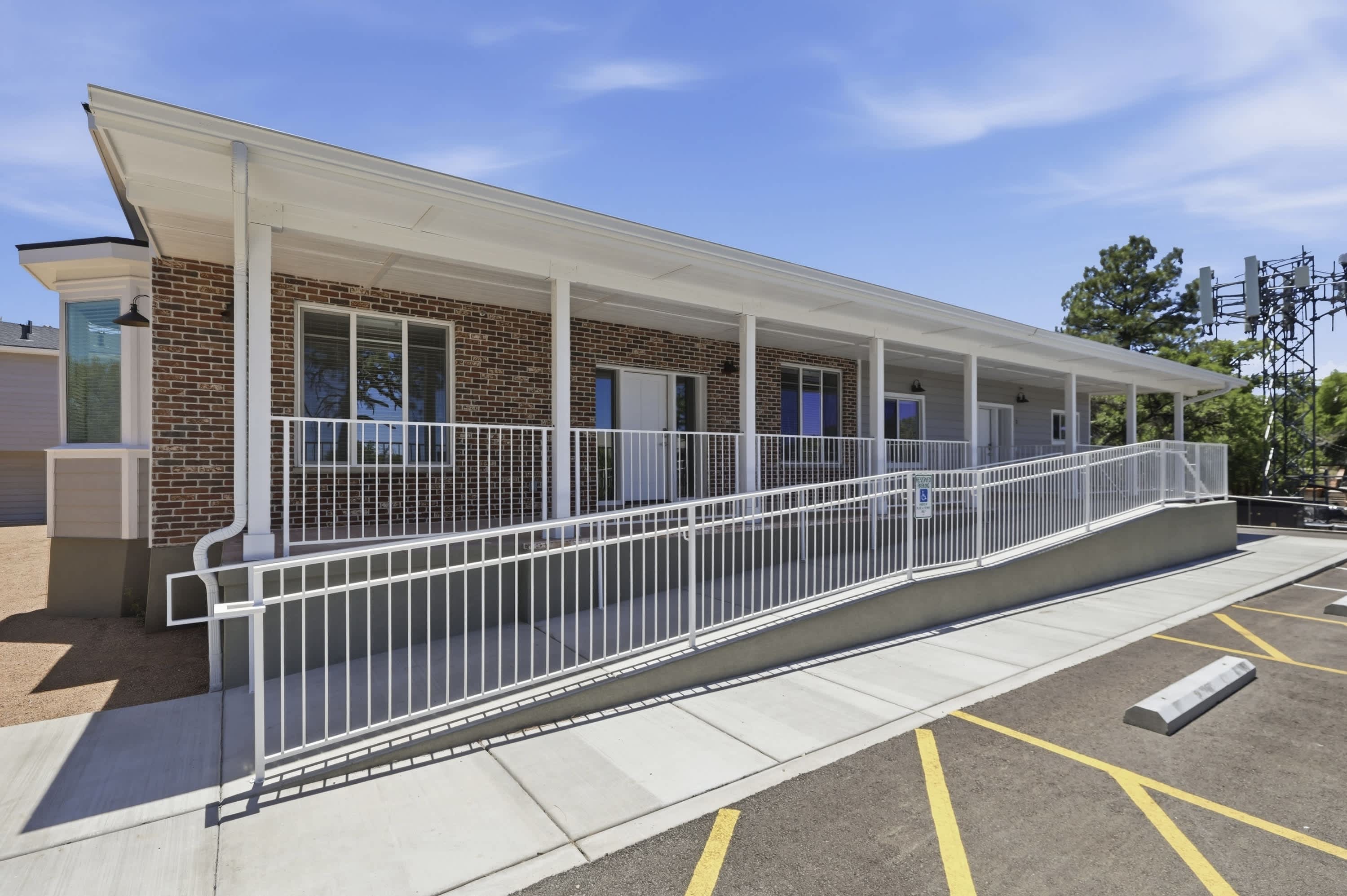 533 West Gurley Street – photo 2