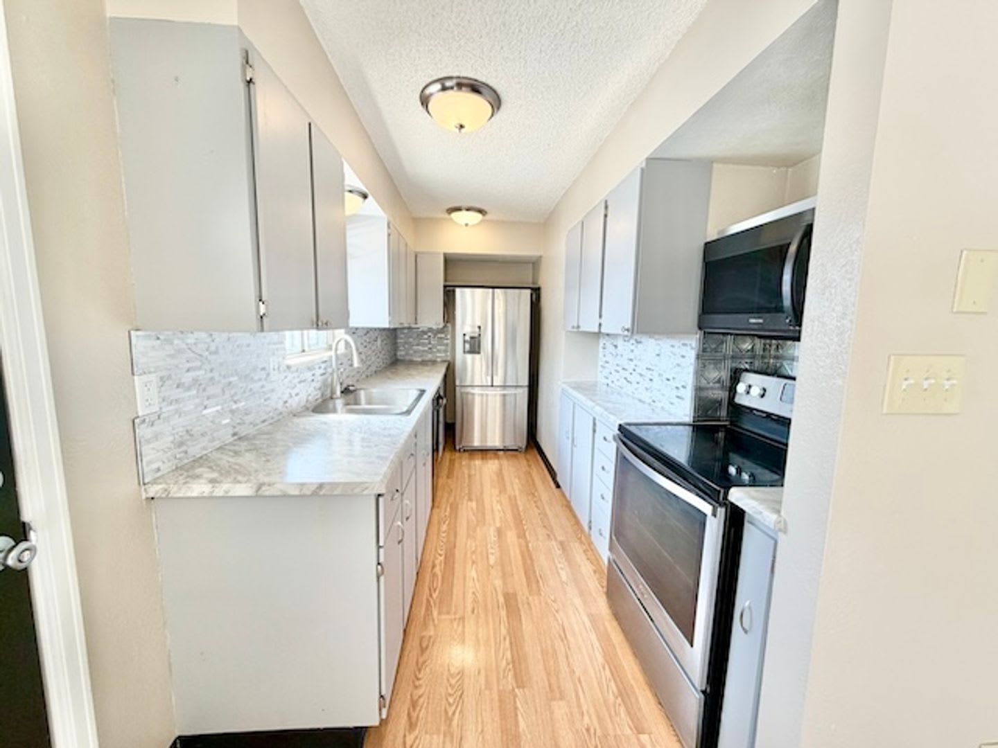 954 S Miller St – photo 3