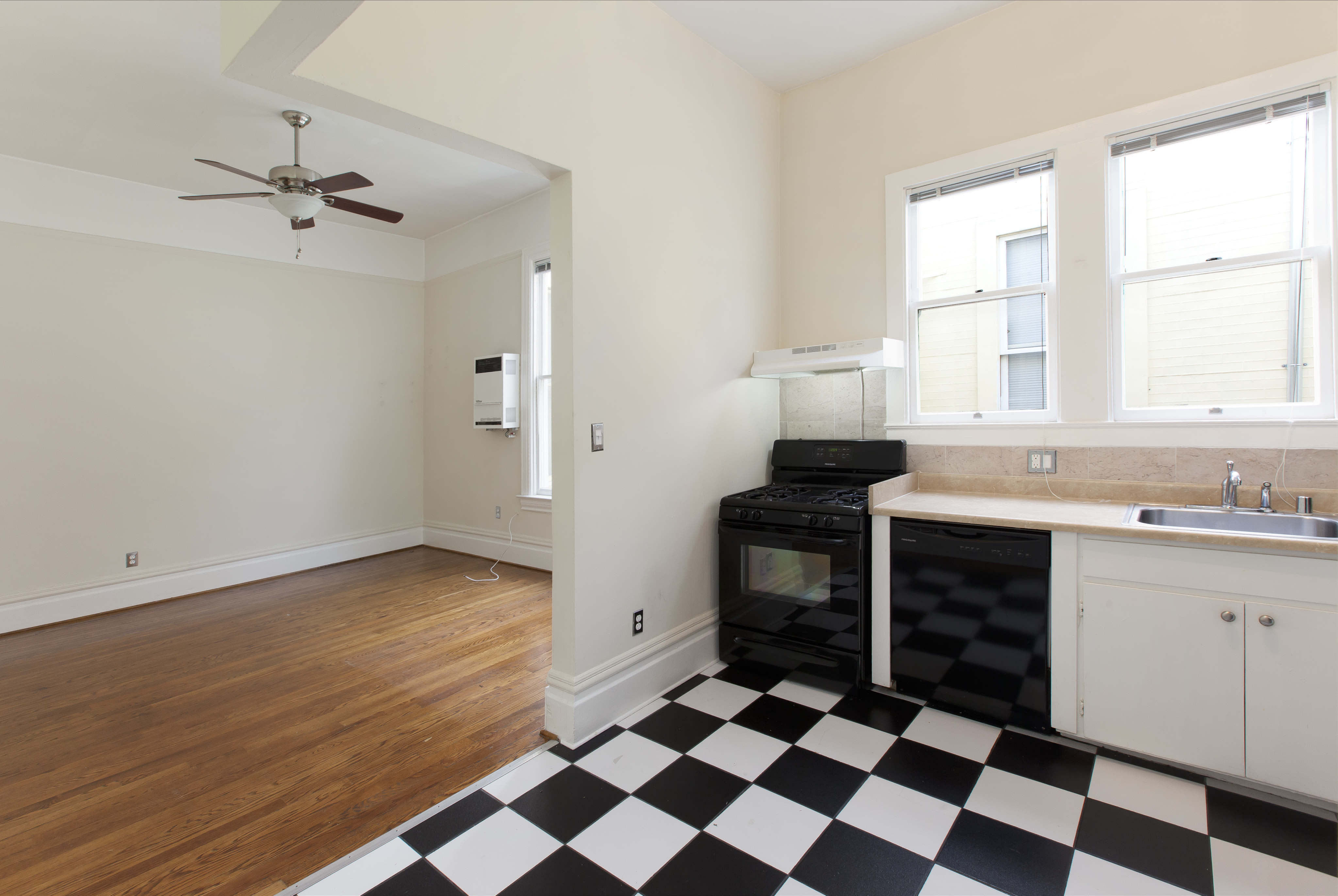 1635 Pierce Street – photo 5