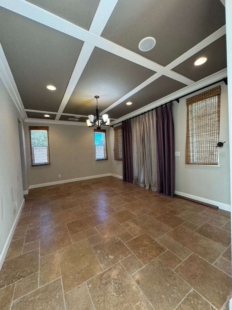 Beautiful home with 4 bedrooms and 3.5 baths located in Elk Grove. – photo 3