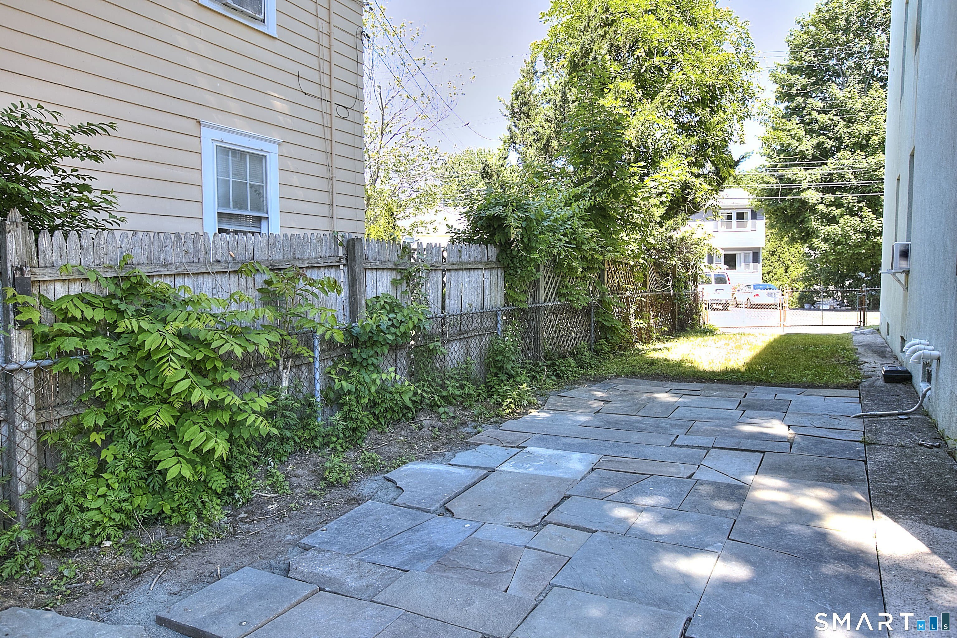 2029 Kings Highway – photo 3