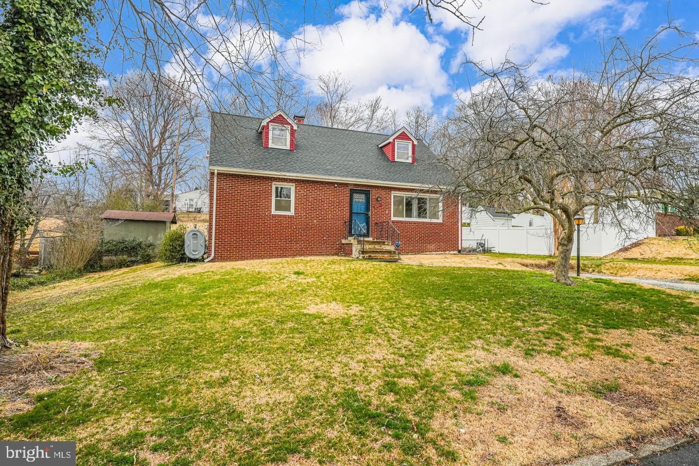 6714 Amherst Road – photo 2