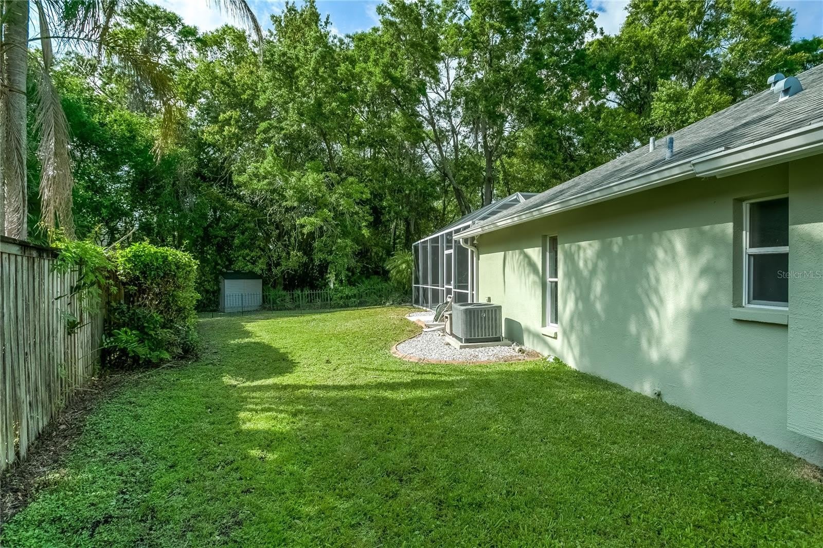 11933 DERBYSHIRE Drive – photo 4