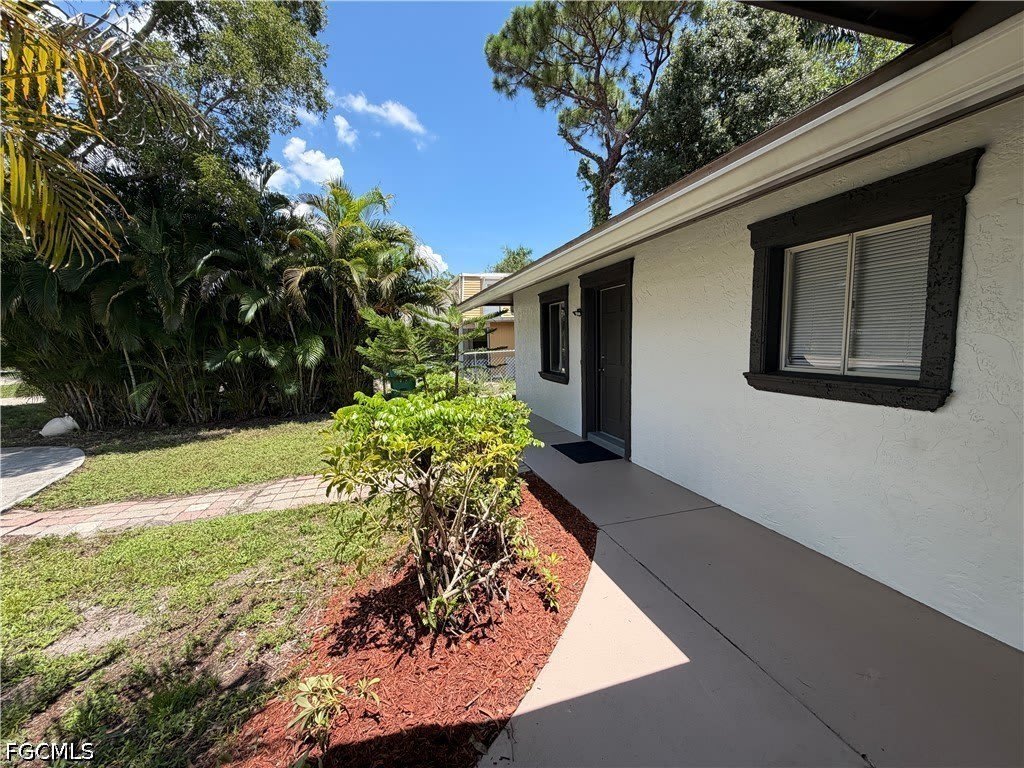 5829 Casablanca Court – photo 4