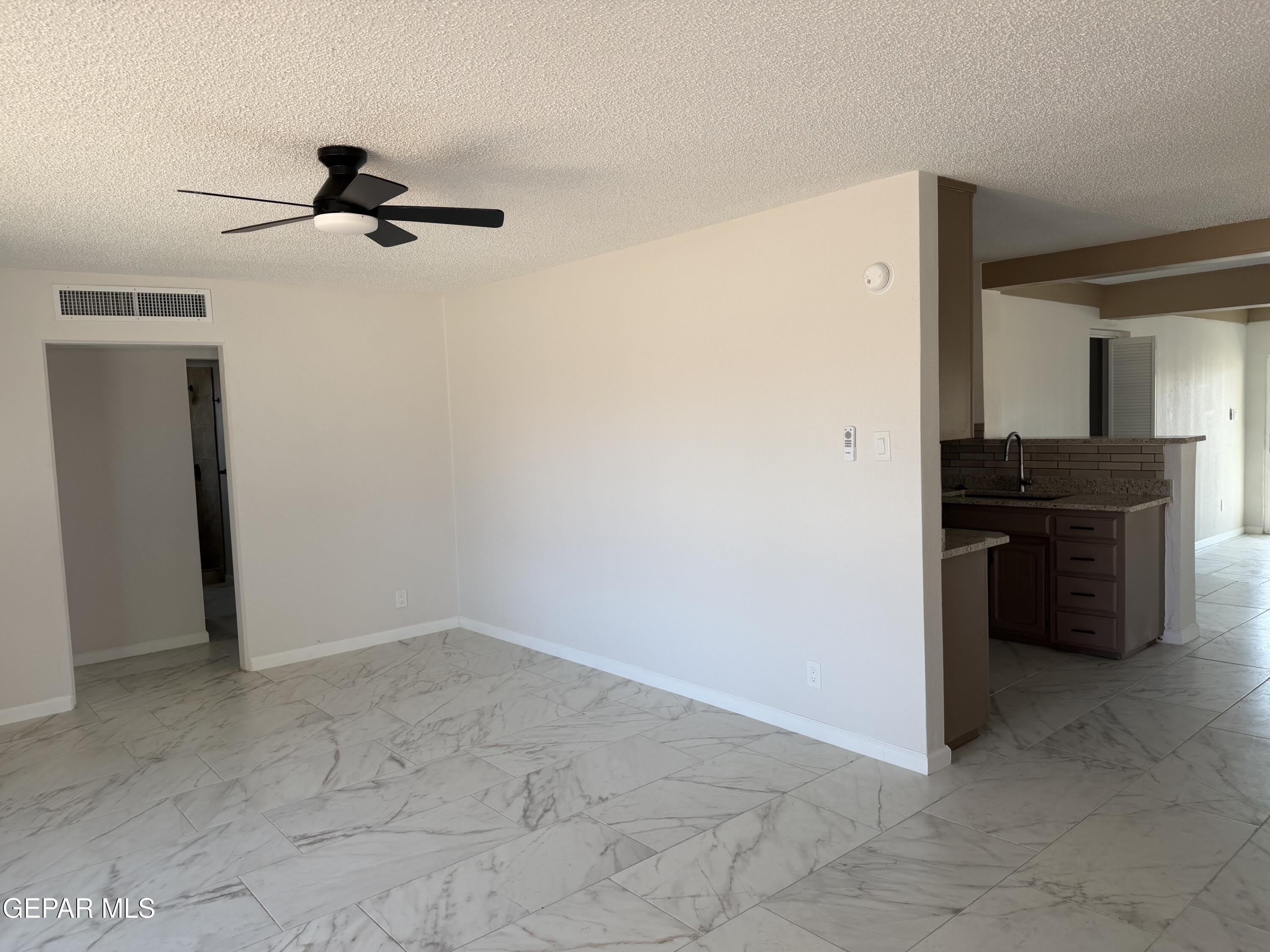 8104 DEMPSEY Avenue – photo 3