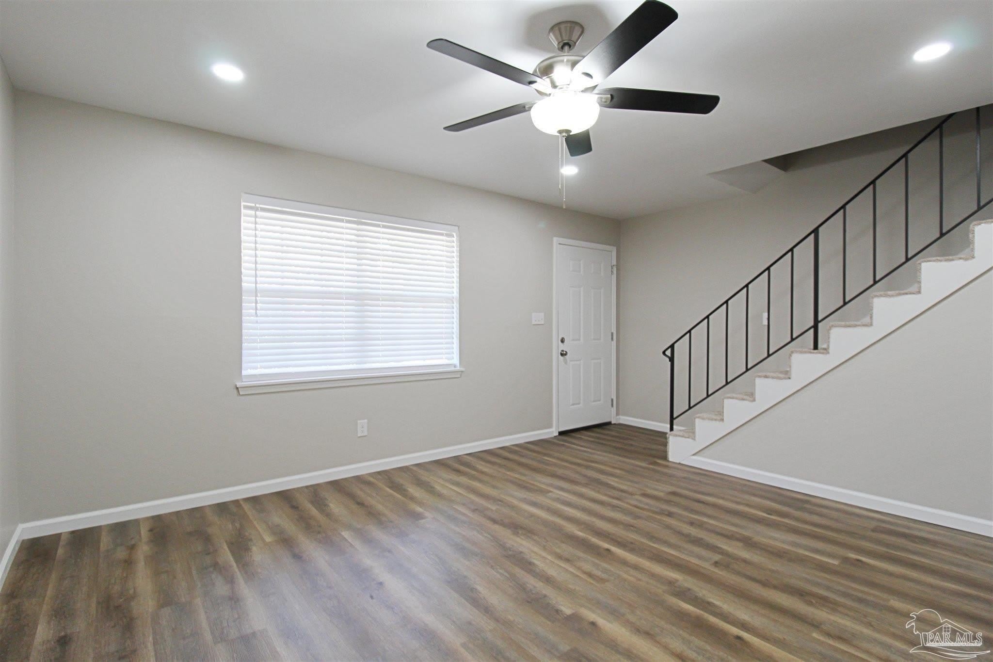 9615 Sandpiper St – photo 3